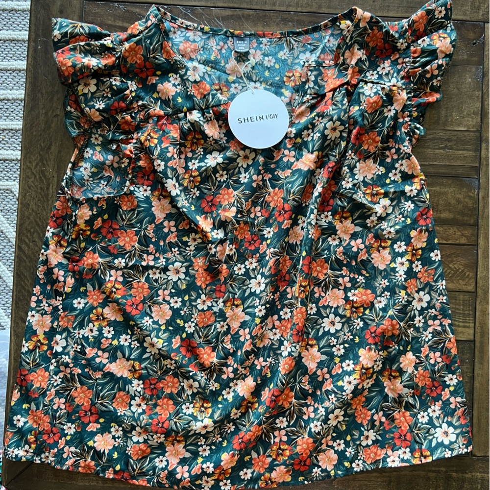 SHEIN OXL Top-Flowers